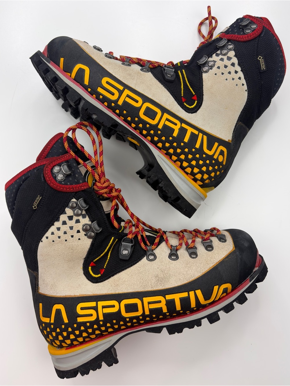 La Sportiva Nepal Cube GTX Mountaineering Boots 39.5 Women's 8/Men's7 EUC